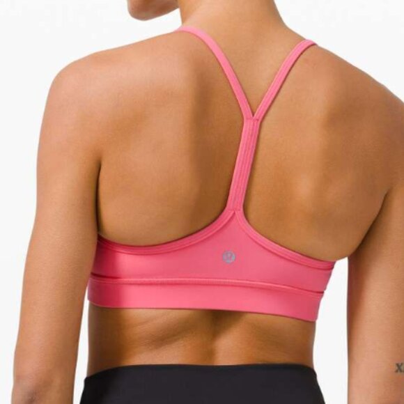 lululemon athletica Tops - Lululemon Flow Y Nulu Bra size 6 Guava Pink B